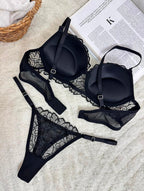 Noirelle Lace Set