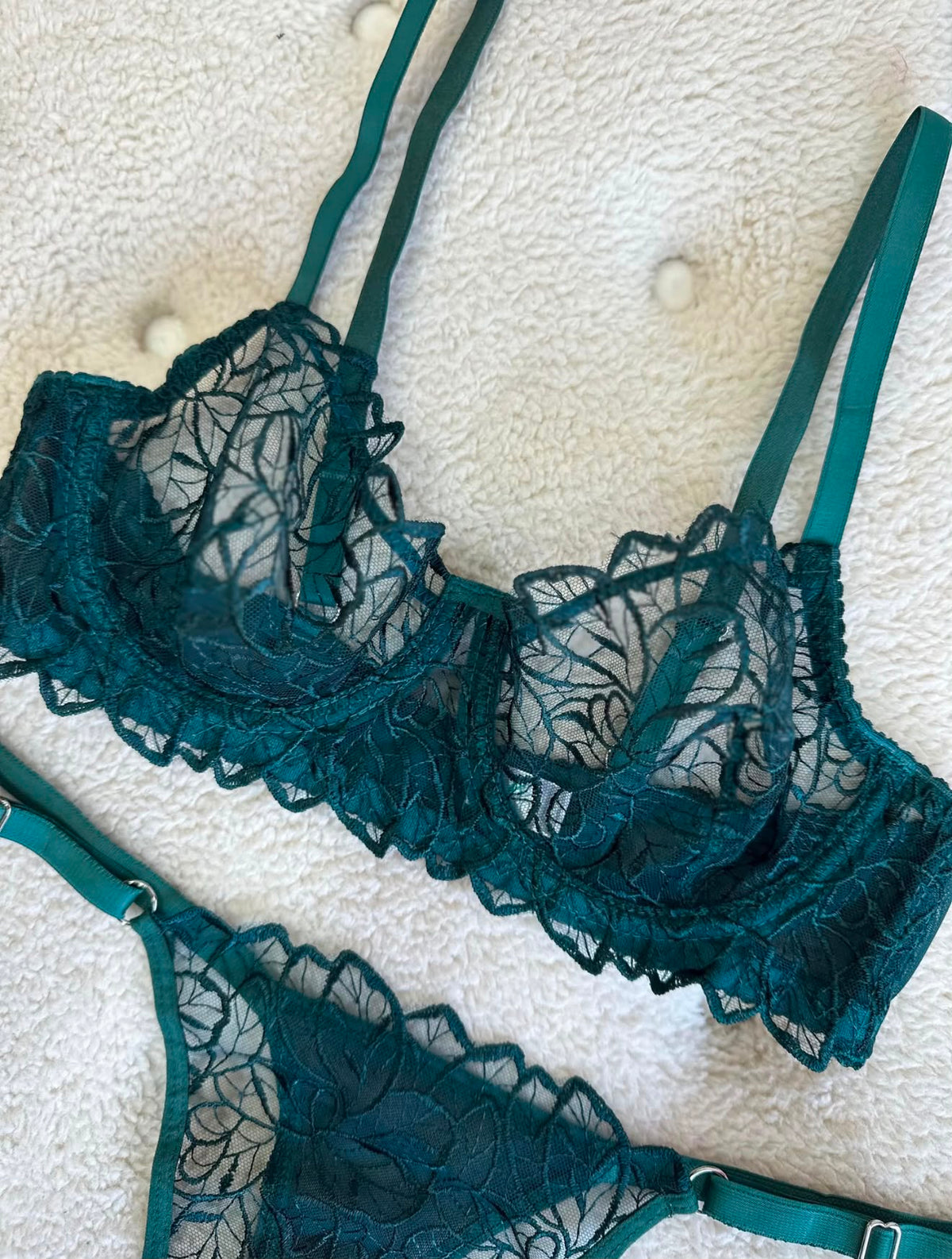 Elarose Lace Set