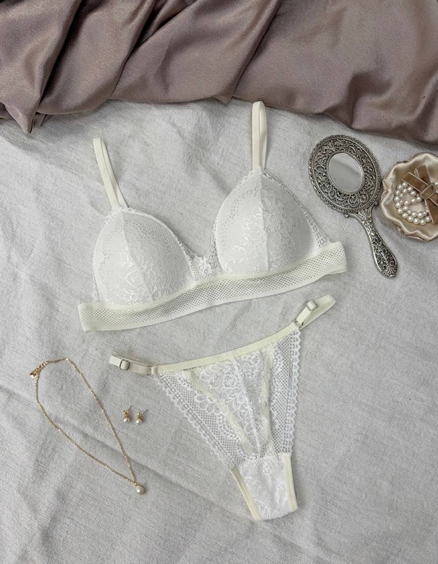 Ivoire Vivienne Lace Set